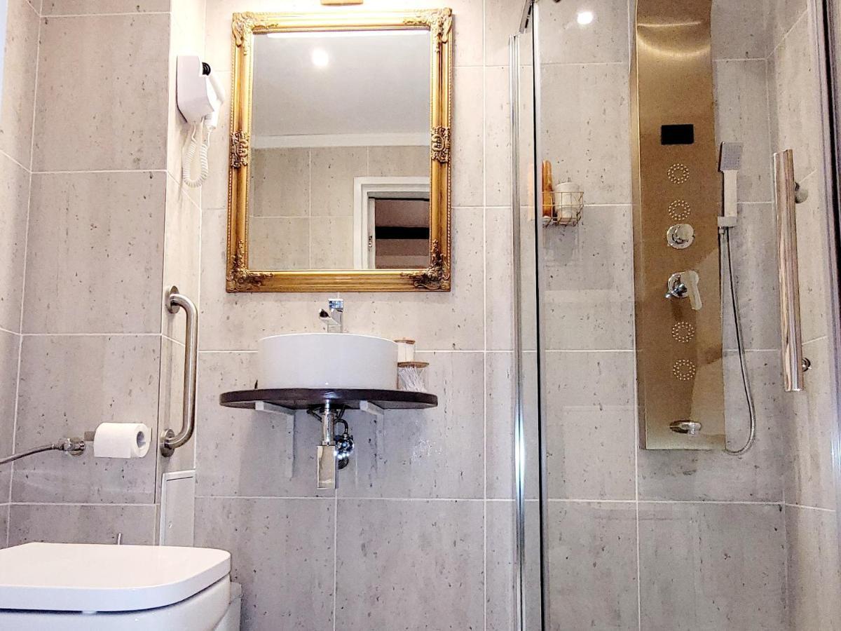 Villa Carpathia Magic -Adults Only Peştera Esterno foto